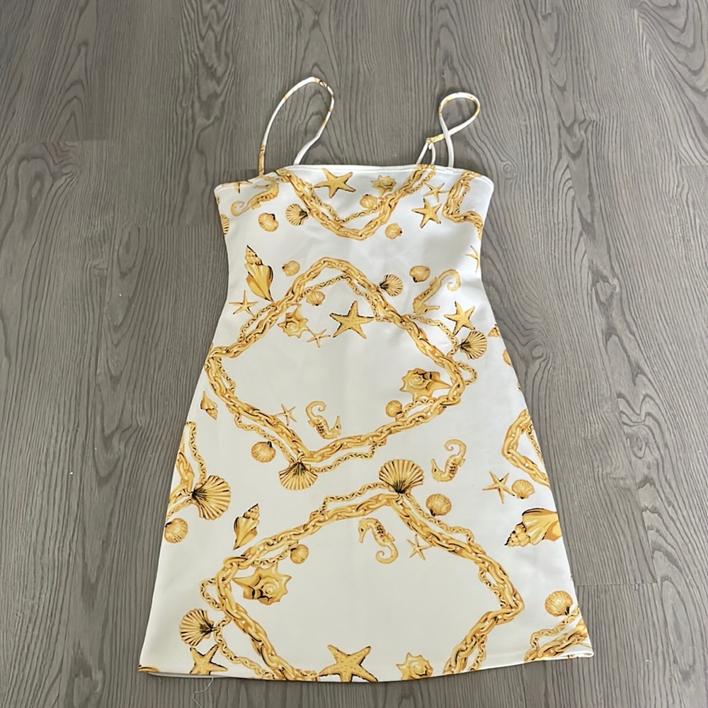 Fashion nova dress
